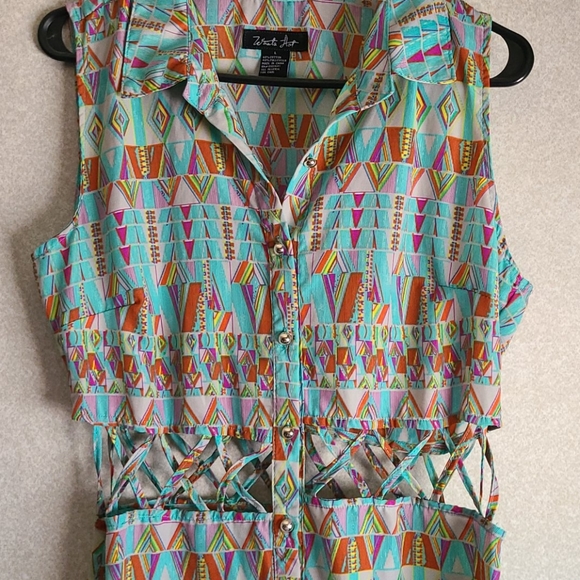 What's Hot Dress - Picture 5 of 6